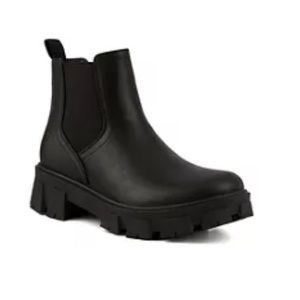 New in box platform Chelsea boot size 9.5